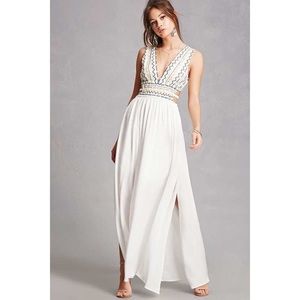 SOIEBLU Pale Purple Cream Deep V Plunge Neck Embroidered Cutout Boho Maxi Dress